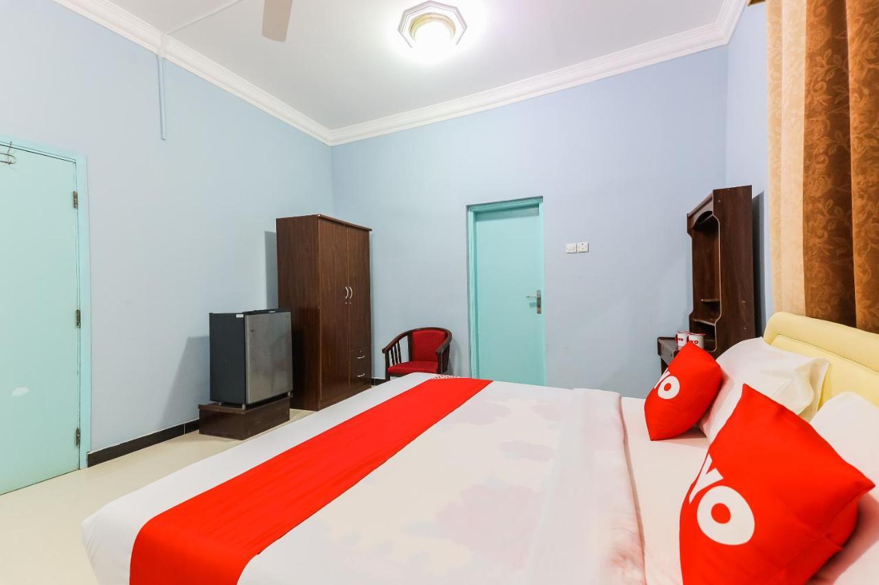 Super Oyo 110 Ras Al Hadd Guest House Εξωτερικό φωτογραφία