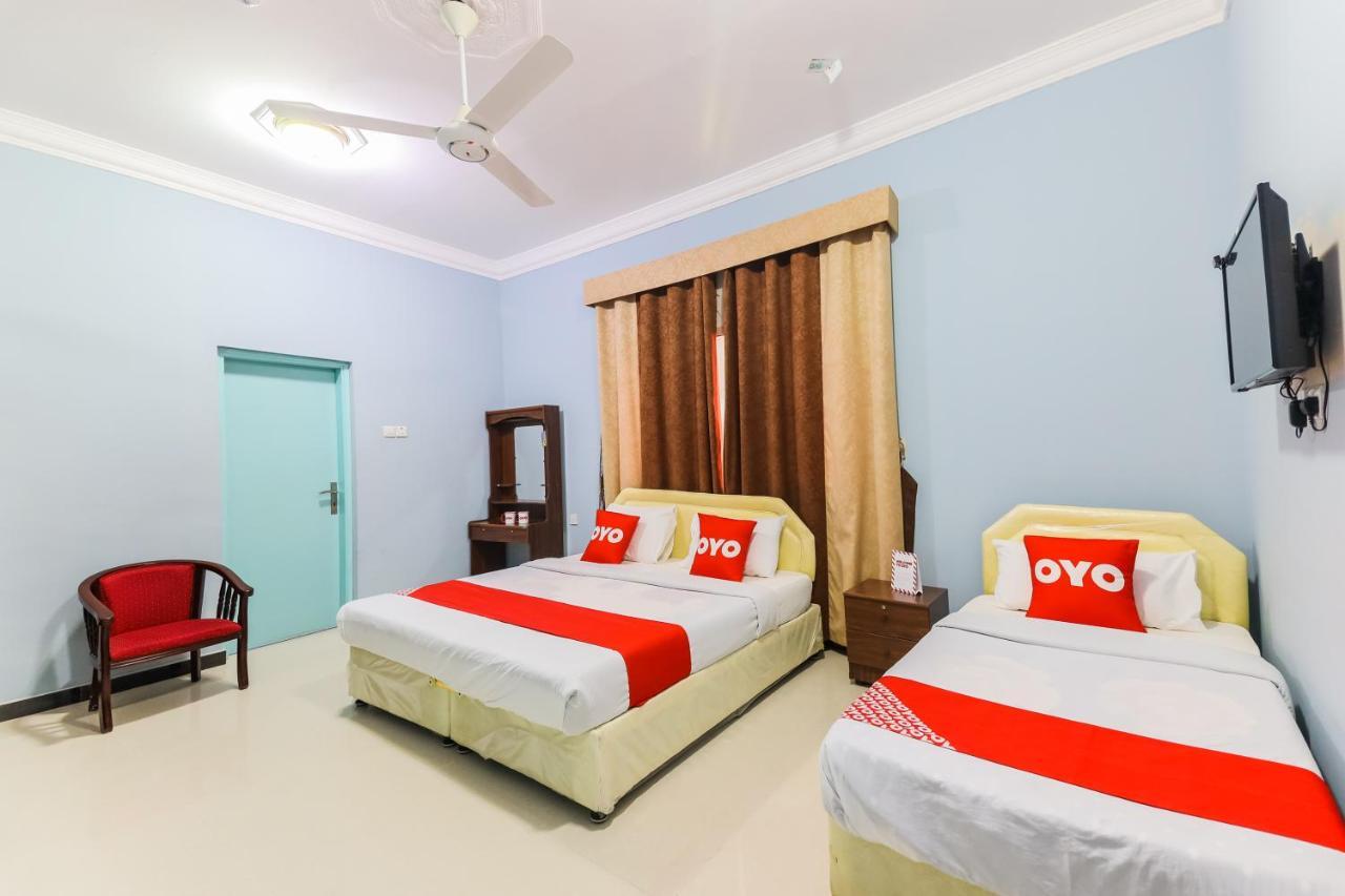 Super Oyo 110 Ras Al Hadd Guest House Εξωτερικό φωτογραφία